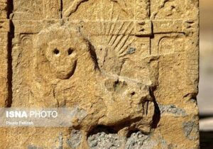 شیر و خورشید متعلق به جمهوری‌اسلامی است!