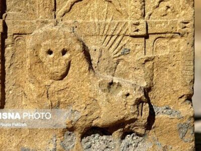 شیر و خورشید متعلق به جمهوری‌اسلامی است!