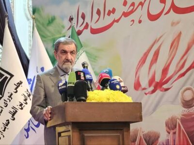 محسن رضایی: جهان شاهد رونمایی از ماهیت واقعی آمریکاست