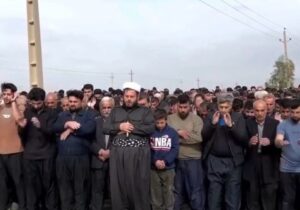 حضور زیبای کردها در خاکسپاری نان‌آور ۱۴ ساله بلوچ