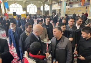 قالیباف همراه پدر به مجلس ختم رفت +عکس