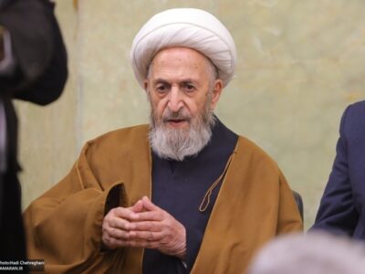 فتوای تازه آیت‌الله سبحانی درباره موتورسواری بانوان