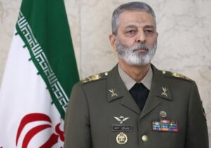 سرلشکر موسوی: اگر قصد جنگ دارید، چرا از مذاکره می‌گویید؟