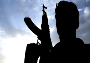 حملۀ مسلحانه به خودروی کارگران معدن در زاهدان