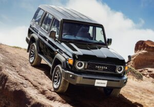 اسطوره‌ای که پیر نمی‌شود؛ روایت زنده از تویوتا سری ۷۰، آخرین بازمانده دنیای واقعی آفرود