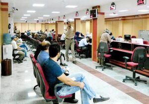 واکنش بانک مرکزی به گزارش تابناک/ سنگ‌اندازی برخی شعب بانکی همچنان پابرجاست