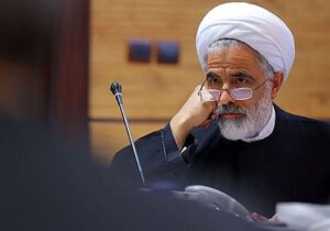 شاید ما طوری رفتار کردیم که جهان علیه ماست