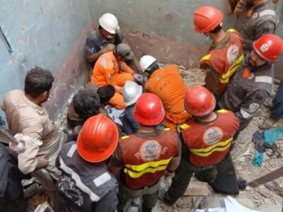 انفجار در کراچی پاکستان با ۲۷ کشته و زخمی