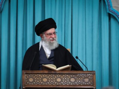 محفل انس با قرآن کریم با حضور رهبر انقلاب + عکس