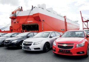 ارزپاشی برای مونتاژ، خسته برای واردات / دوئل مجلس و دولت در بازار خودرو بالا گرفت