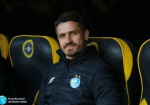 تاجرنیا: وریا غفوری ماندنی است