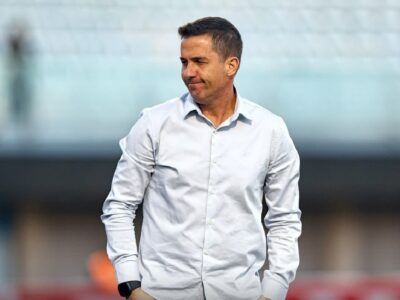 فهم مدیریت باشگاه پرسپولیس از توسعه‌گرایی و ثبات؛ اوسمار سرمربی است یا مدیر آکادمی؟