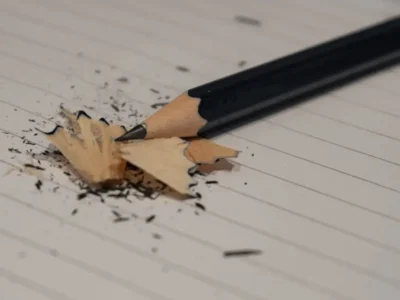 چرا بوی مداد تراشیده، شما را به گذشته می‌برد؟