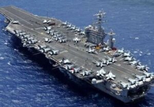 ادعای عجیب کیهان درباره ناوهای آمریکا!