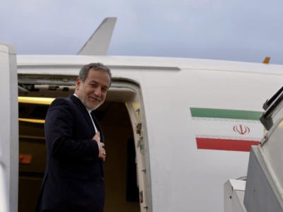 عراقچی راهی تهران شد