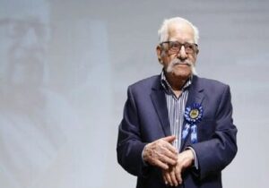 وداع با پیکر نخستین مترجم منشور کوروش در تهران