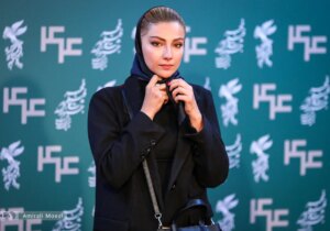 بازیگران در جشنواره فجر مشکی‌پوش شدند