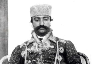 آخرین عکس ناصرالدین شاه قبل از ترورش