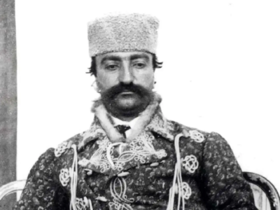 آخرین عکس ناصرالدین شاه قبل از ترورش