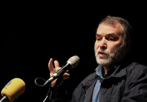 ده‌نمکی: امروز وقت حماسه‌سرایی در نبرد عاشورایی است