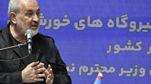 خدمترسانی بیوقفه در صنعت آب و برق ادامه دارد