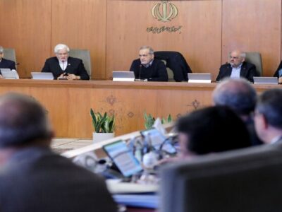 تاکید بر التزام و پایبندی همه ارکان دولت به انجام وظایف و خدمت رسانی بیوقفه