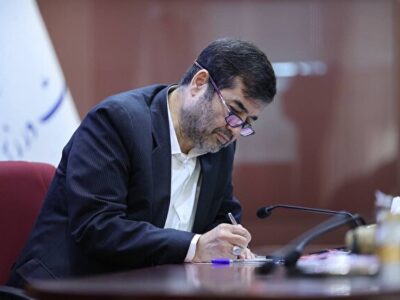با درک مسئولیت‌های اخلاقی و انسانی موضعی مسئولانه بگیرید