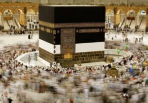 بازگشت سلامت ۳۵۰۰ نفر از معتمرین/ اعزام‌های زمینی عتبات عالیات همچنان برقرار است