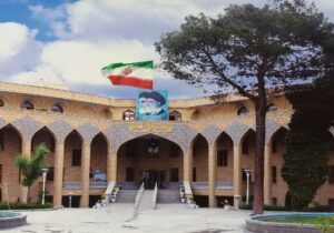 تماس تلفنی وزیر کشور با استاندار اصفهان در پی حمله هوایی به استانداری