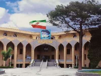 تماس تلفنی وزیر کشور با استاندار اصفهان در پی حمله هوایی به استانداری