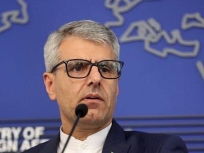 اسماعیل بقائی: ایرانیان متحد و استوار ایستاده‌اند