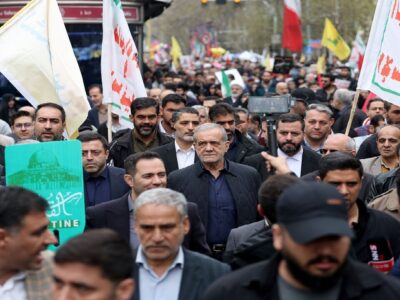 همراهی رئیسجمهور با راهپیمایان روز قدس تهران