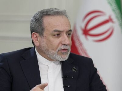 عراقچی: لازم باشد جان خودمان را هم فدا خواهیم کرد