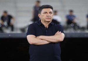 قلعه نویی: بازیکنان ما آمادگی بدنی نداشتند/ ملی پوشان به مسئولیتهای اجتماعیشان پایبندند