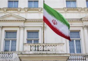 سفارت ایران در بیروت: هدف قرار دادن رسانهها تلاشی مذبوحانه برای پنهانسازی جنایات است