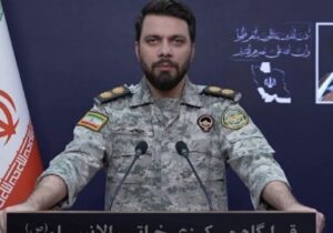 سخنگوی قرارگاه مرکزی خاتمالانبیا(ص): کوسههای خلیج فارس منتظر نظامیان آمریکایی هستند