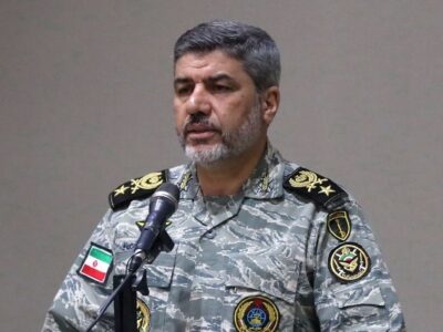 سخنگوی ارتش: اقدامات شرورانه آمریکا و رژیم صهیونی تنگه هرمز را به خطر انداخته است
