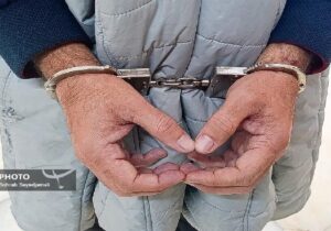 دستگیری عامل فروش سلاح در ایام جنگ