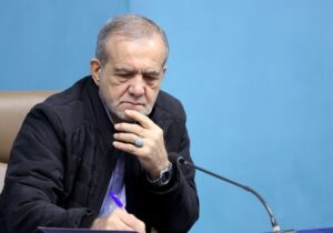 رئیس جمهور: مردم آمریکا از «اول اسراییل» عصبانی هستند