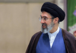 پیام رهبر انقلاب به مناسبت گرامیداشت روز جمهوری اسلامی ایران و روز طبیعت