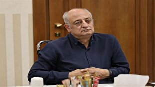 رضایی، مدیر تیمهای ملی والیبال نشسته شد
