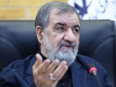 محسن رضایی: آماده بمانید که روز موعود فرا رسیده است