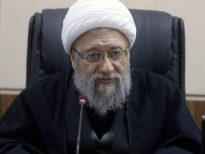 آیت الله آملی لاریجانی: نظم جهانی در حال تغییر است