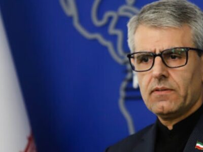فرزندان ایران، با همهٔ ادیان و اقوامش در برابر تجاوز ایستادهاند