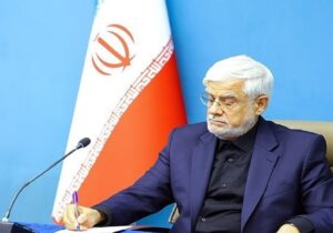 عارف: «دولت جنگ و سازندگی» ایران را قویتر از هر دورانی میسازد