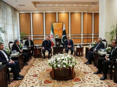 مذاکرات ایران و آمریکا به روز دوم کشیده شد/ ادامه گفتگوها از صبح یکشنبه