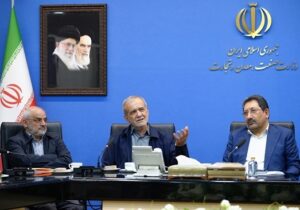 مدیران کشور با روحیه جهادی، کمترین نگرانی را برای مردم رقم زدند/ اصناف و تولیدکنندگان، ستونهای پایداری اقتصاد در شرایط جنگی بودند