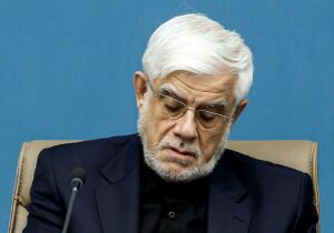 عارف: قهرمانی مقتدرانه دلاوران کشتی آزاد، نشانه استقامت ملت ما است