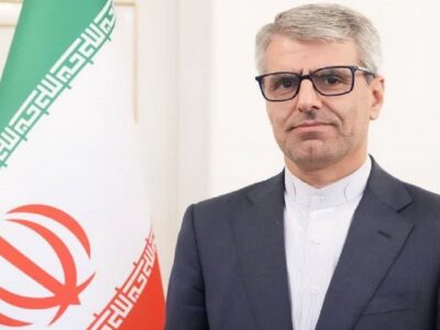 بقائی: توهین به پاپ، حمله به مطالبه صلح و عدالت است