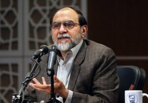 رحیمپور ازغدی: برخی اماکن تخریبشده را باید به عنوان سند جنایت بیگانگان و سند خیانت وطنفروشان حفظ کرد